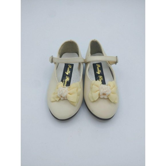 Pretty Please By Granton Toddler shoes - size 5 - Picture 1 of 4